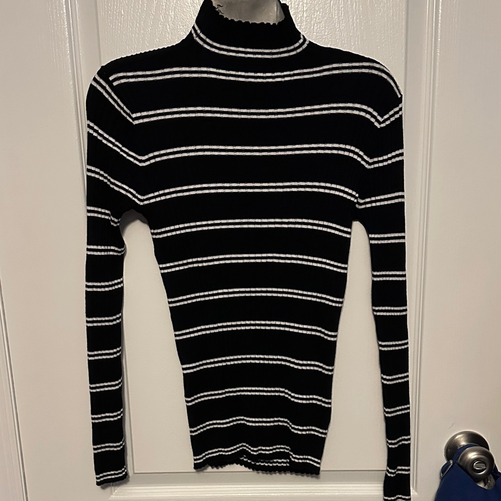 Ninewest Mockneck Sweater